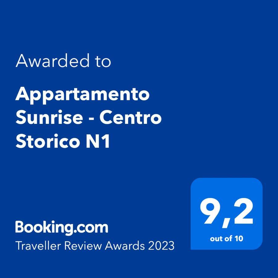Appartamento Sunrise - Centro Storico N1 Riva del Garda Buitenkant foto