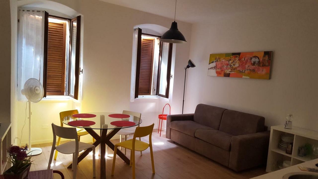 Appartamento Sunrise - Centro Storico N1 Riva del Garda Buitenkant foto