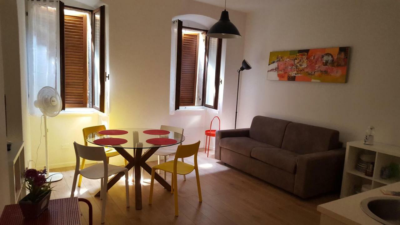 Appartamento Sunrise - Centro Storico N1 Riva del Garda Buitenkant foto